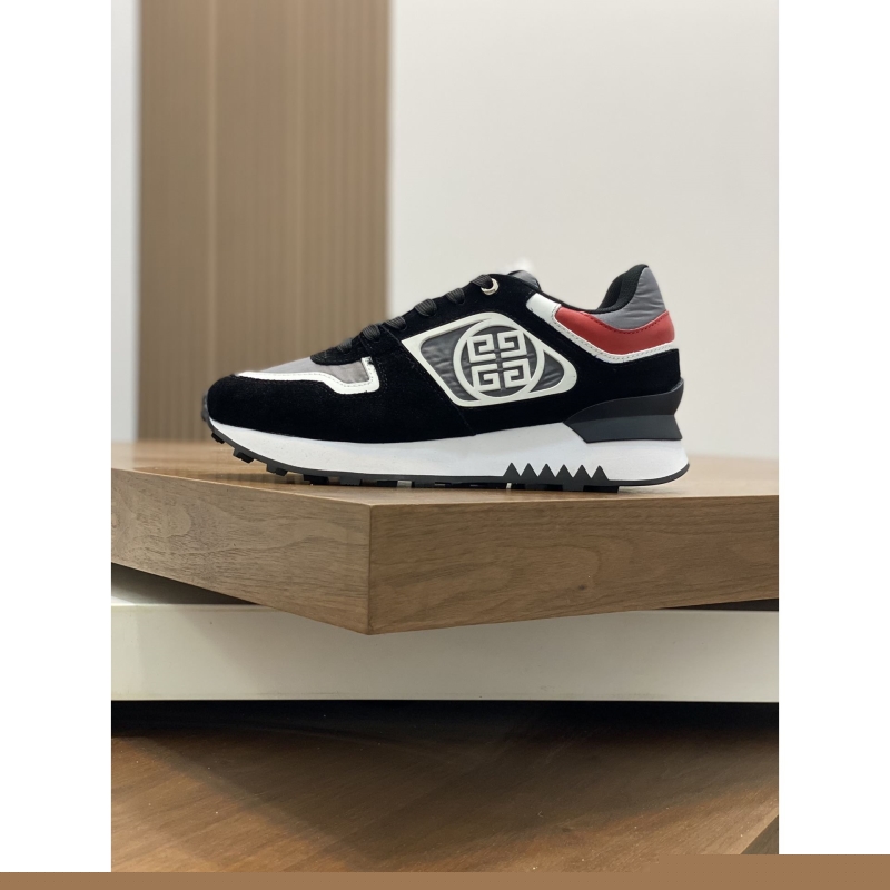 Givenchy Sneakers